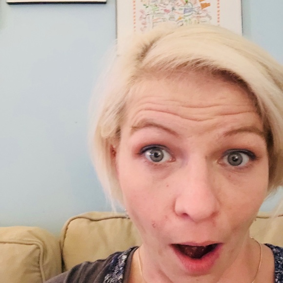 Meet your Posher, Edith - Picture 6 of 8